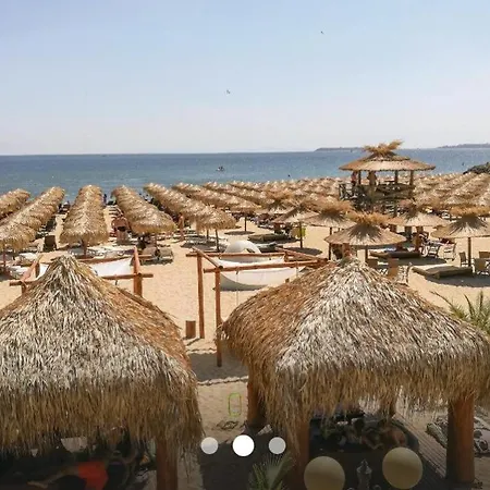 Apartment Sea Side With Balcony